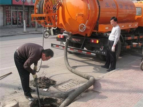 邦溪镇清掏化粪池，健康生活从这里开始